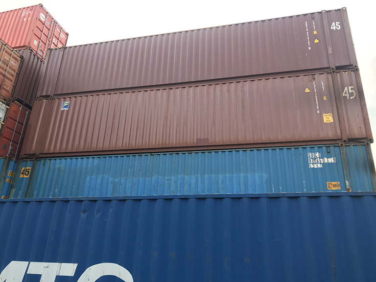 container khô 45 feet